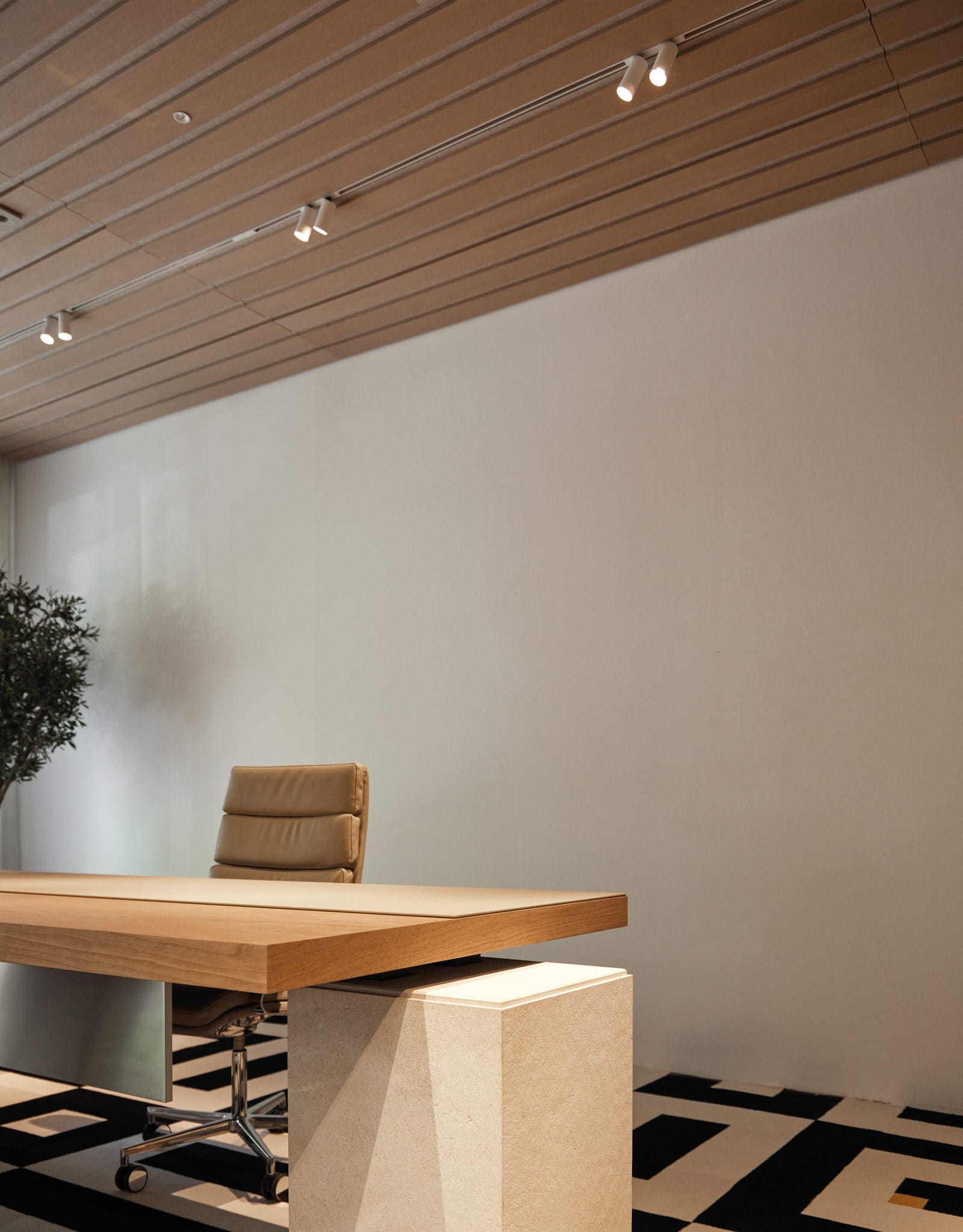 ShowroomJoseMartinezMedina04.jpg