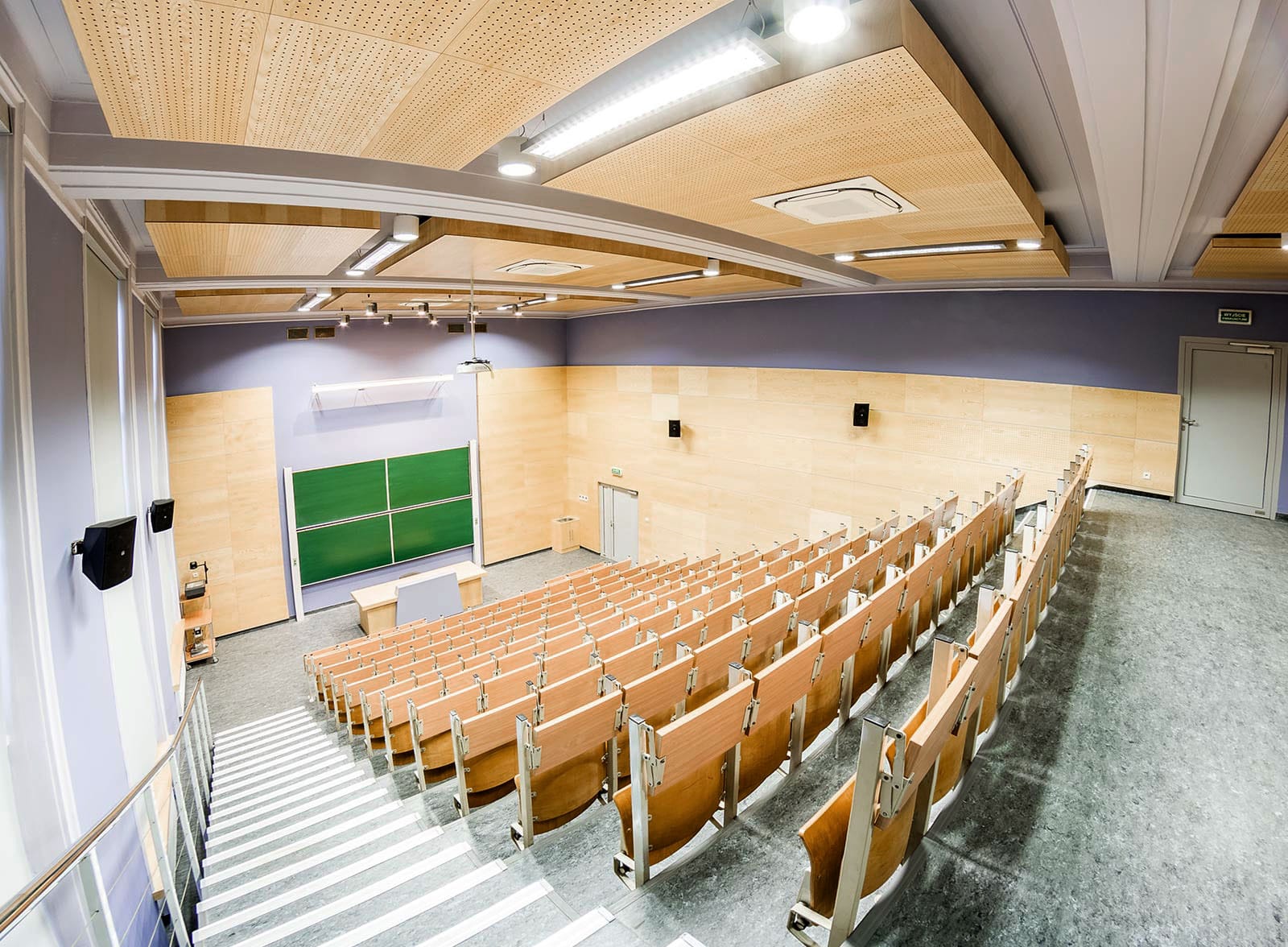 aghuniversidad02.jpg