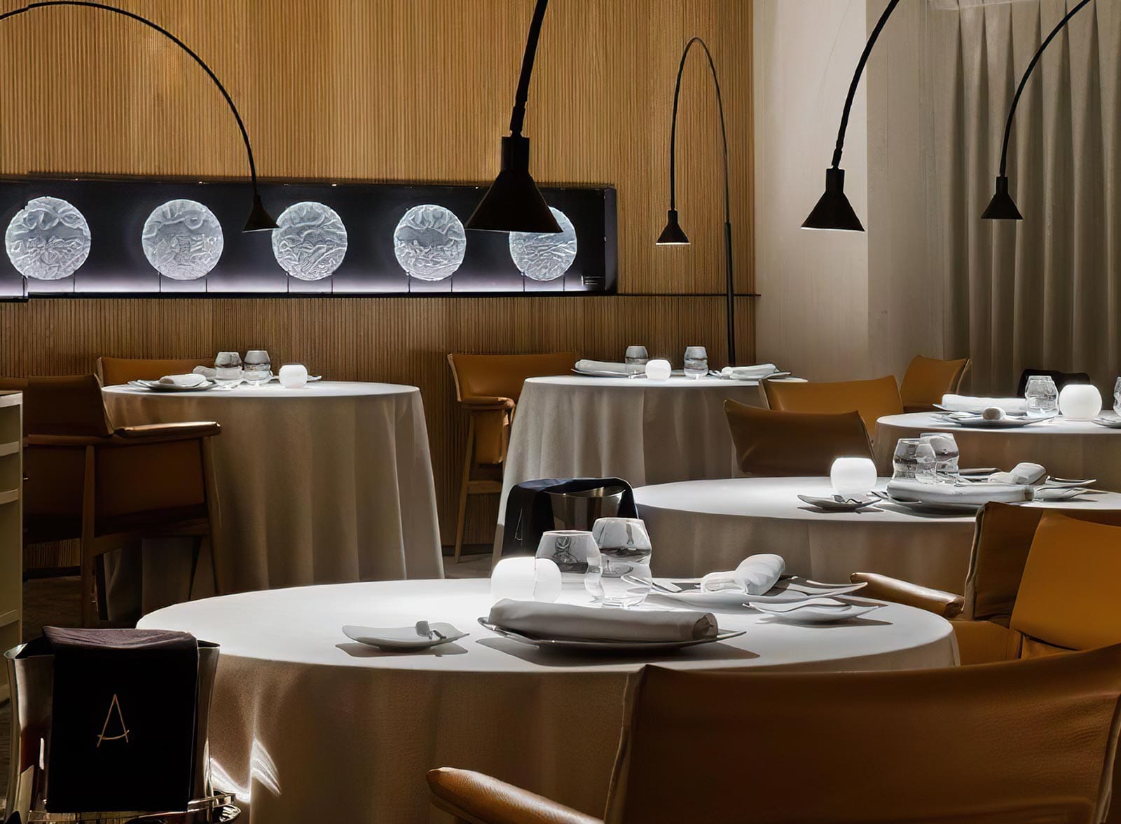 anglerestaurant02.jpg