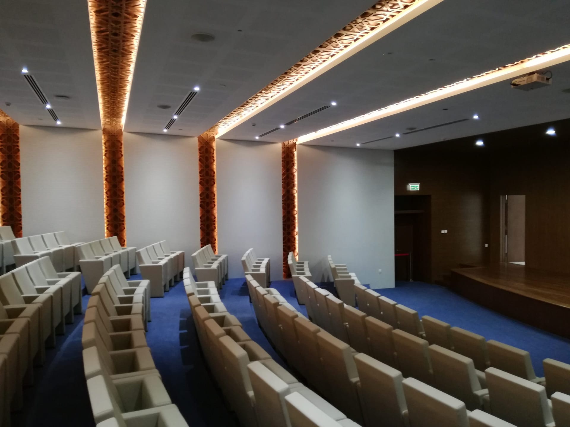 Tips for installing sound-absorbing panels