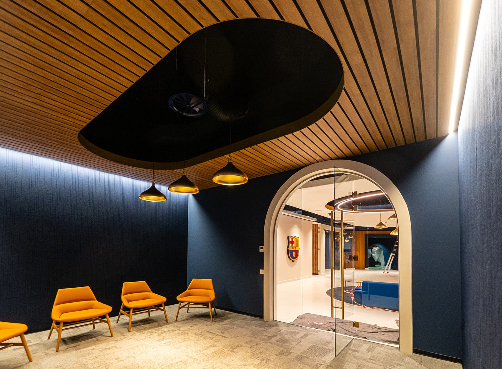 Proyecto de acondicionamiento acústico en el Camp Nou FCB con paneles de madera Ideatec